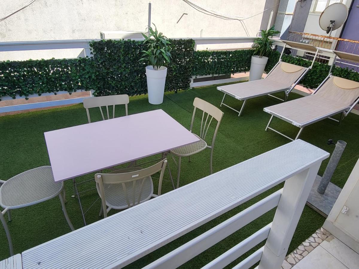 Residence Hotel Le Viole Rimini Exterior photo