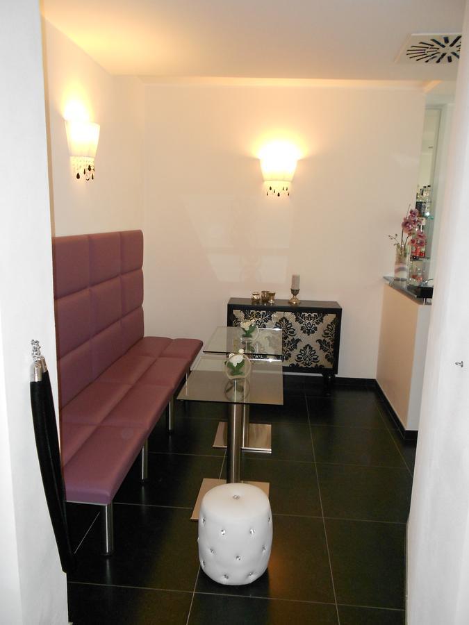 Residence Hotel Le Viole Rimini Exterior photo
